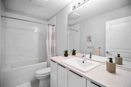 Powder Room Photo of 27 30930 Westridge Place, Abbotsford, BC