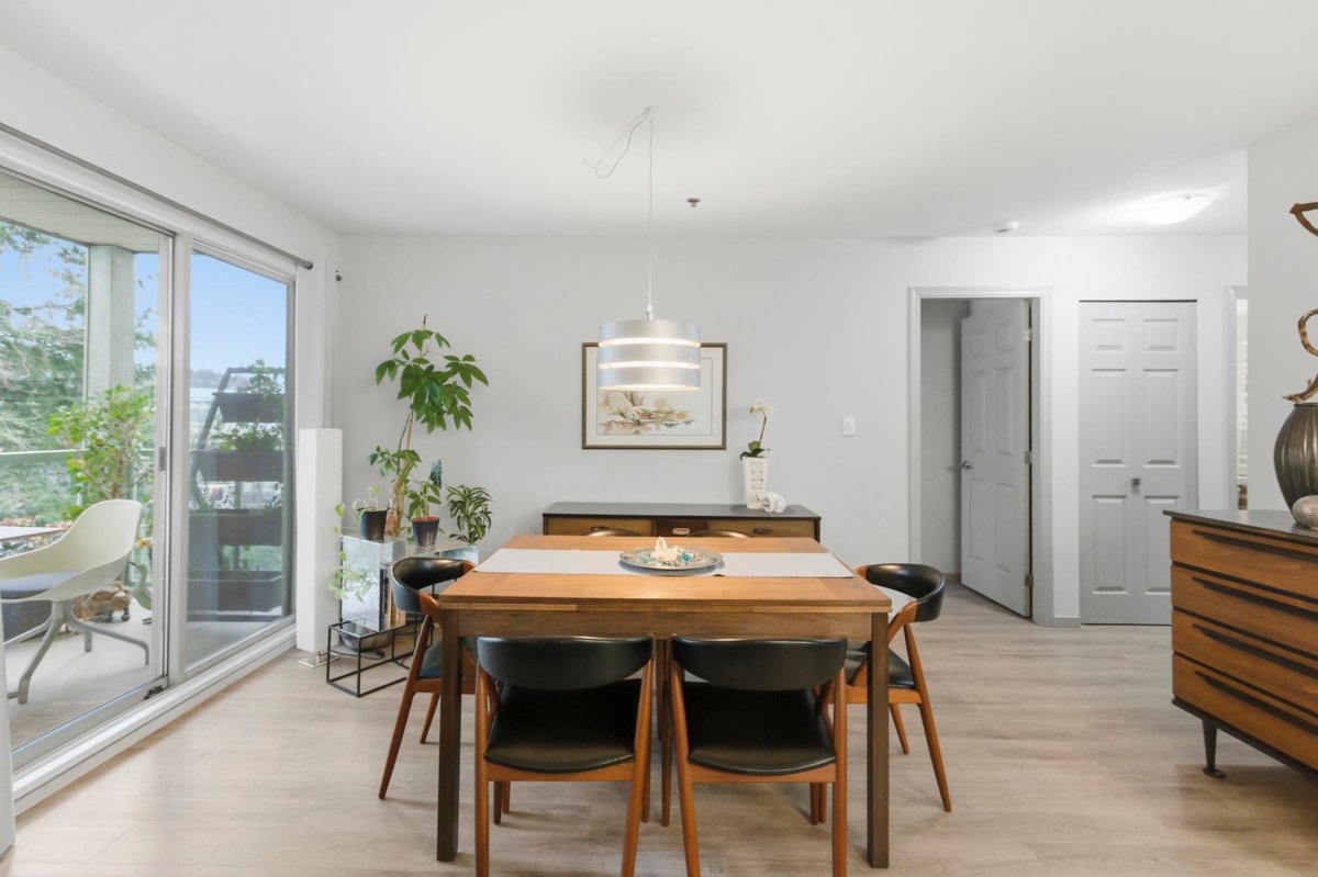 Guest Bathroom Photo of 301 1148 Westwood Street, Coquitlam, BC