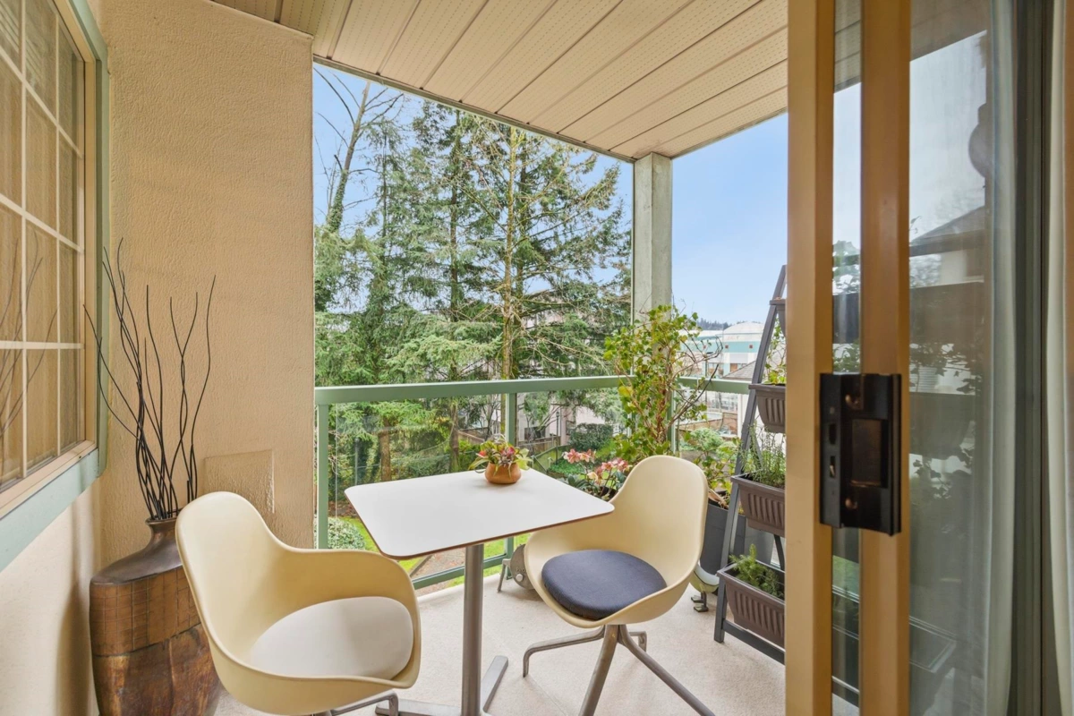 Office / Den Photo of 301 1148 Westwood Street, Coquitlam, BC