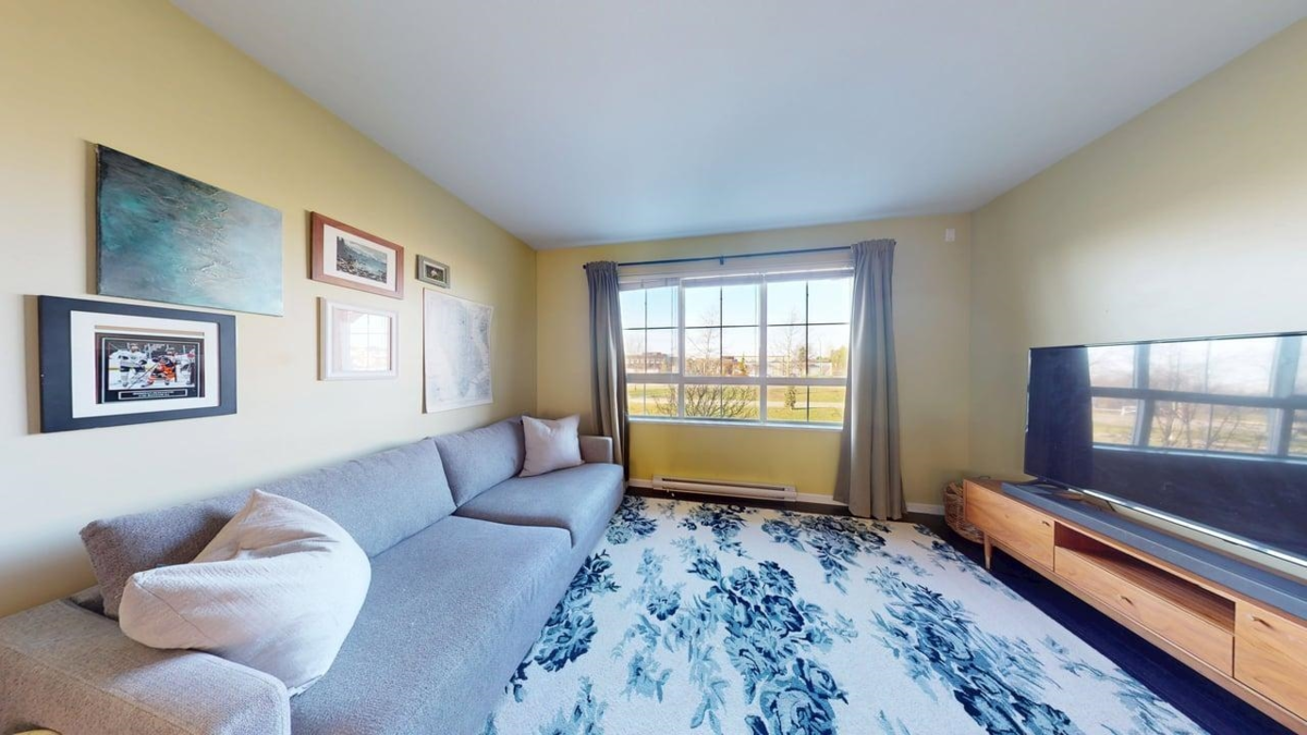 Breakfast Nook Photo of 70 19505 68a Avenue, Surrey, BC