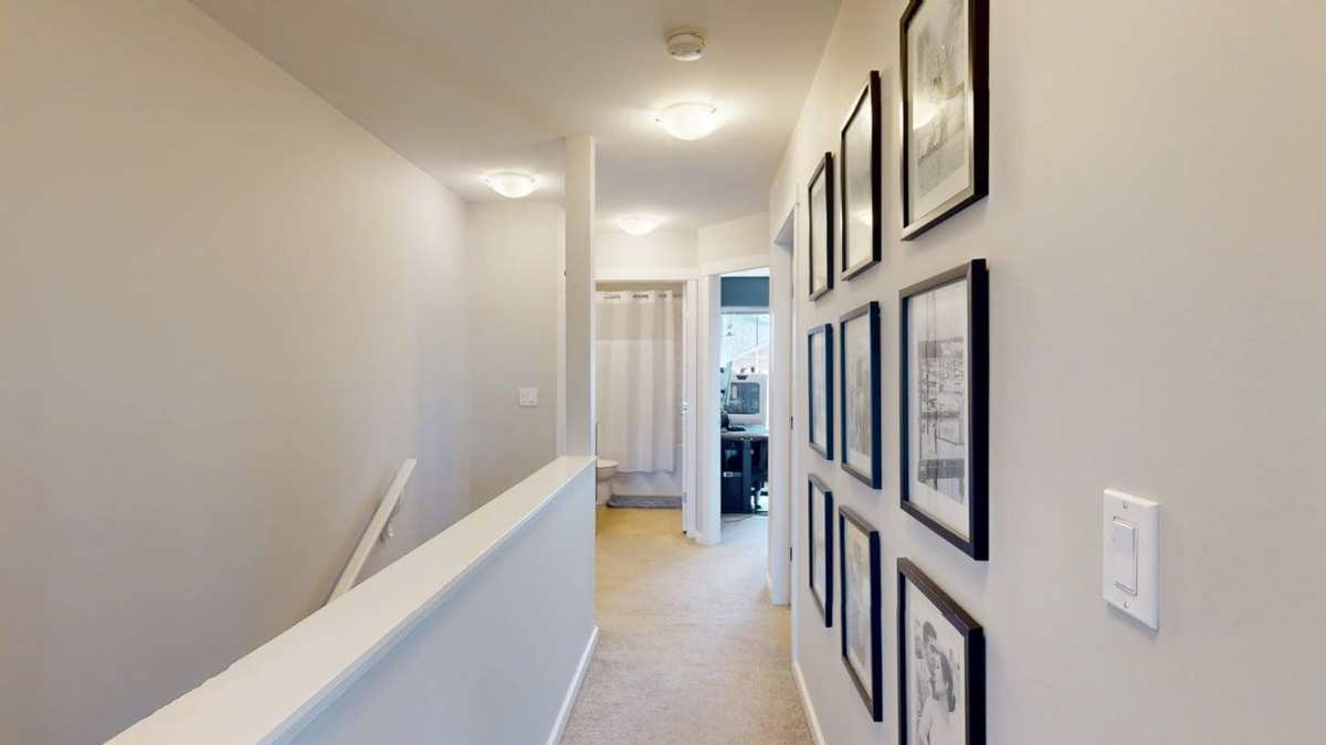 Guest Bathroom Photo of 70 19505 68a Avenue, Surrey, BC