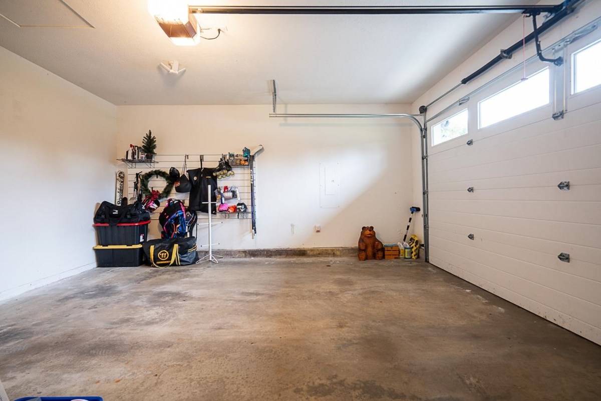 Garden / Landscaping Photo of 5823 246 Street, Langley, BC