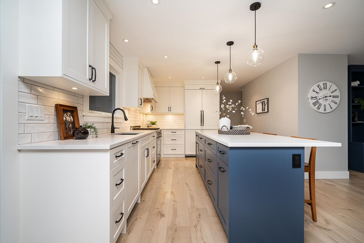 Kitchen Island Photo of 5823 246 Street, Langley, BC