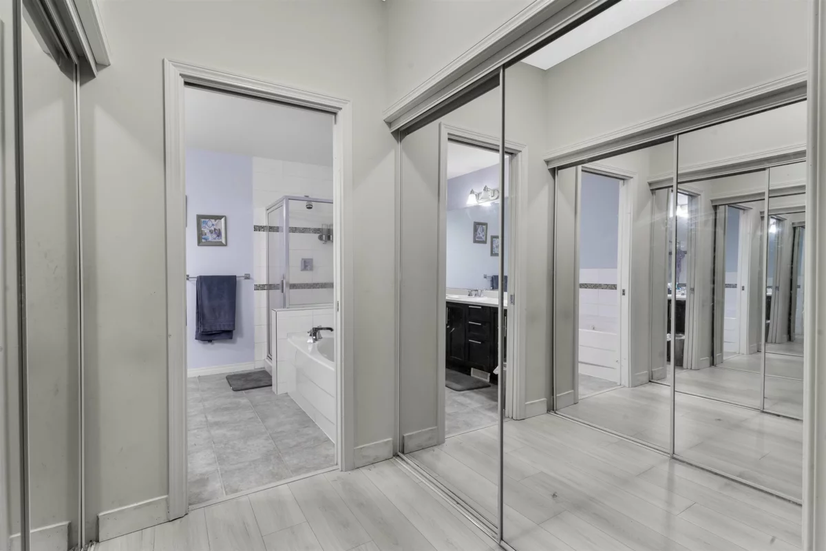 Kitchen Island Photo of 42 8250 158 Street, Surrey, BC
