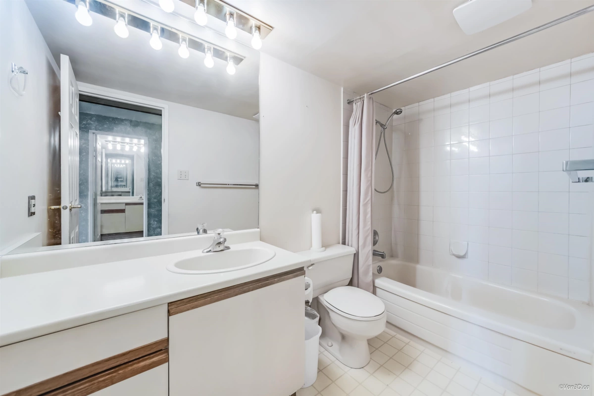 Powder Room Photo of 1209 6631 Minoru Boulevard, Richmond, BC