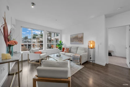 411 1152 Windsor Mews, Coquitlam, BC