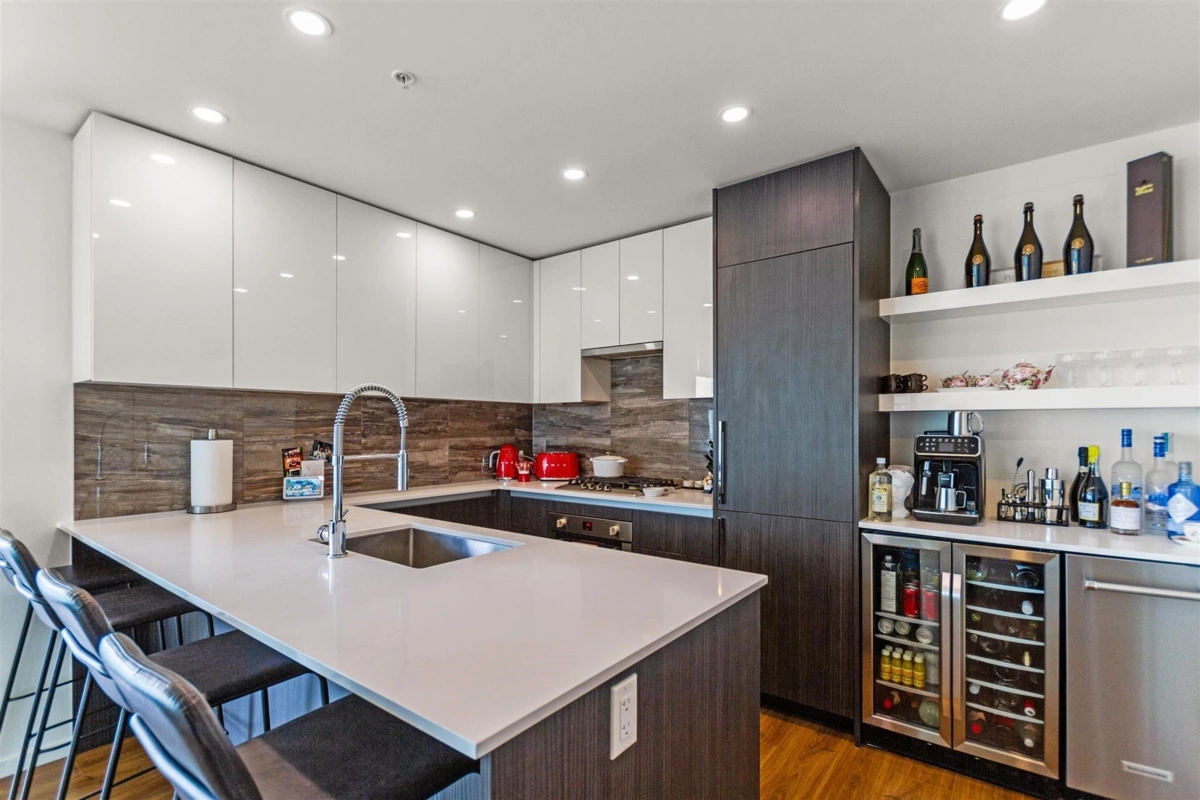 Family Room Photo of 1903 1888 Gilmore Avenue, Burnaby, BC