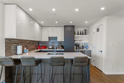 1903 1888 Gilmore Avenue, Burnaby, BC