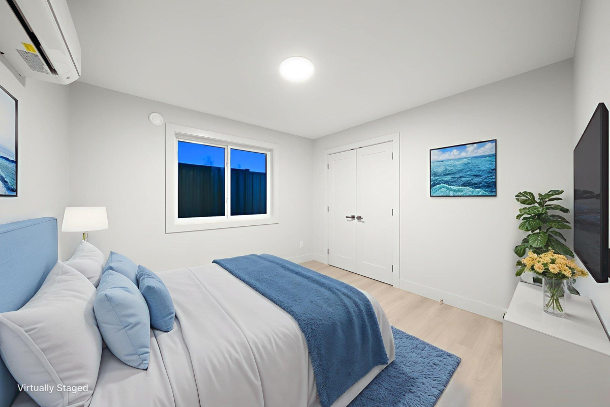 Hot Tub / Spa Photo of 2 3881 Hurst Street, Burnaby, BC