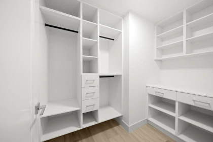 Basement Recreation Room Photo of 2 3881 Hurst Street, Burnaby, BC
