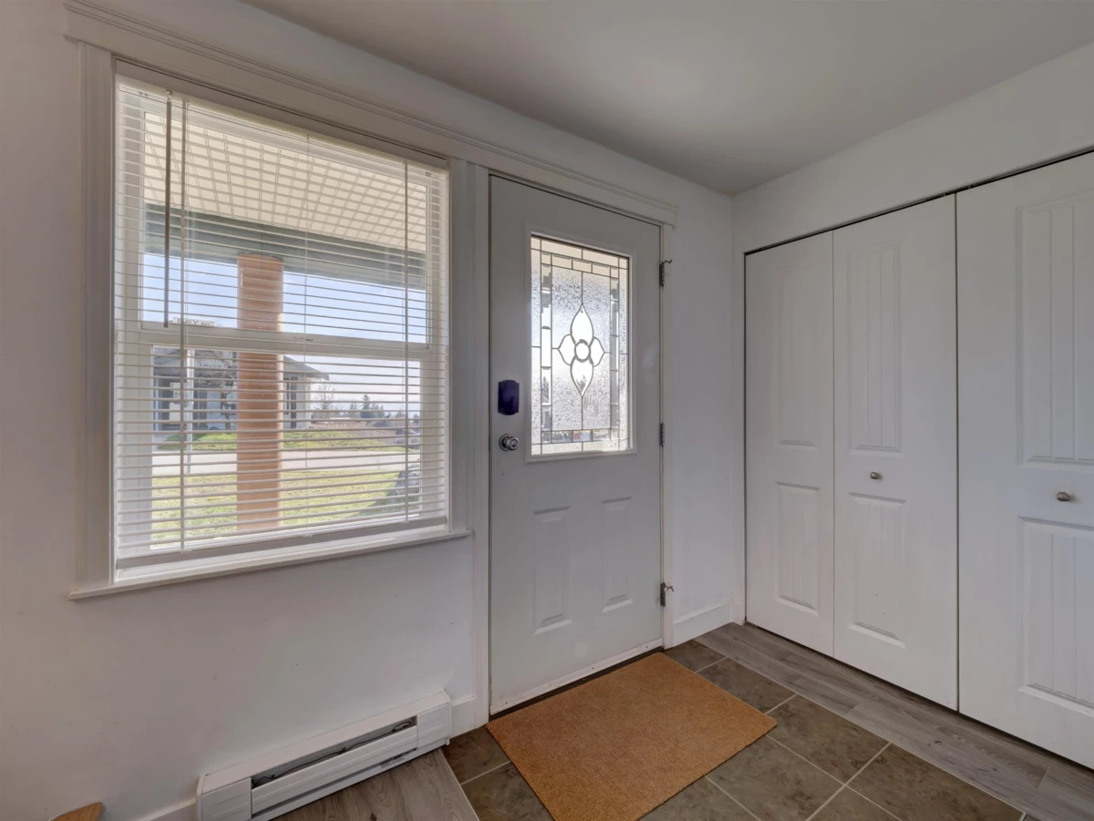Mudroom Photo of 5683 Emily Way, Sechelt, BC