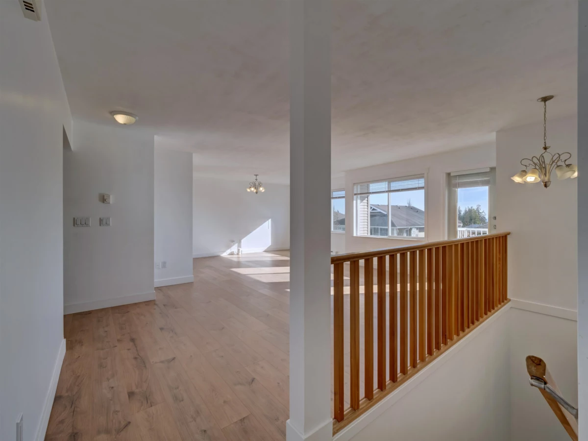 Primary Bathroom Photo of 5683 Emily Way, Sechelt, BC