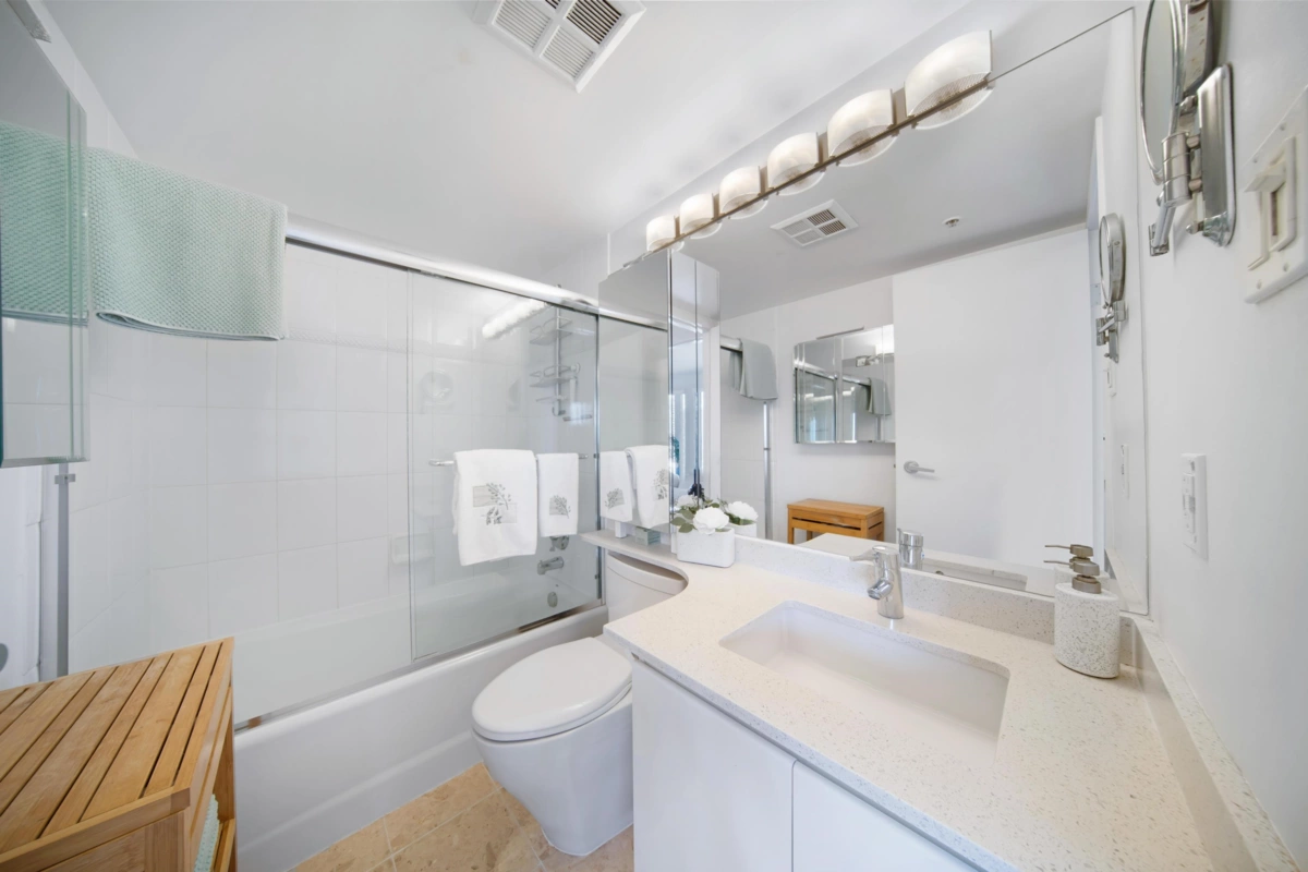 Primary Bathroom Photo of 1105 1155 Homer Street, Vancouver, BC