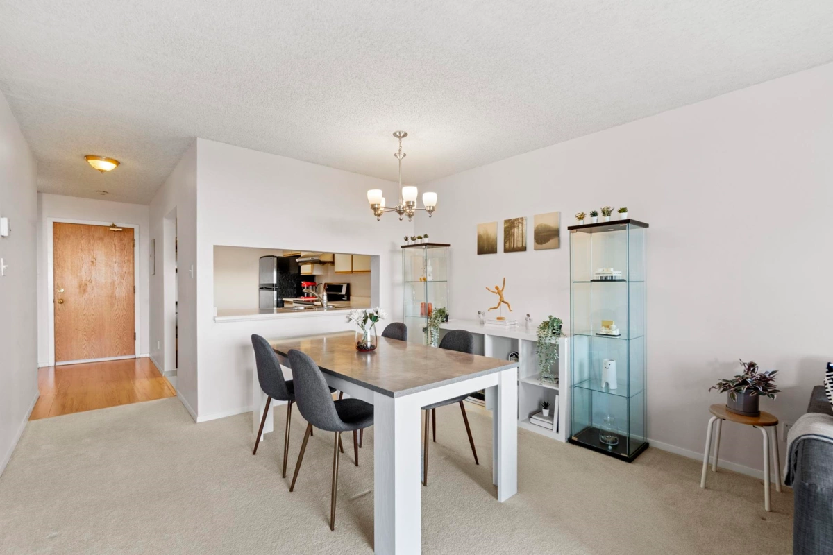 Kitchen Photo of 408 6070 Mcmurray Avenue, Burnaby, BC