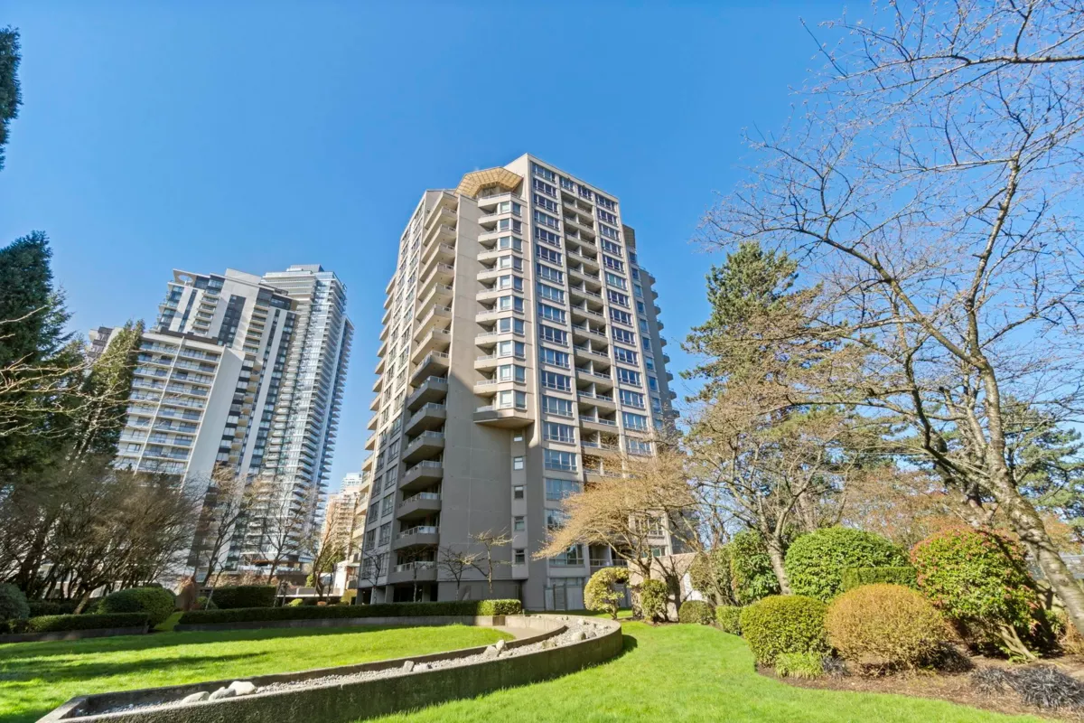 Outdoor Patio Photo of 408 6070 Mcmurray Avenue, Burnaby, BC