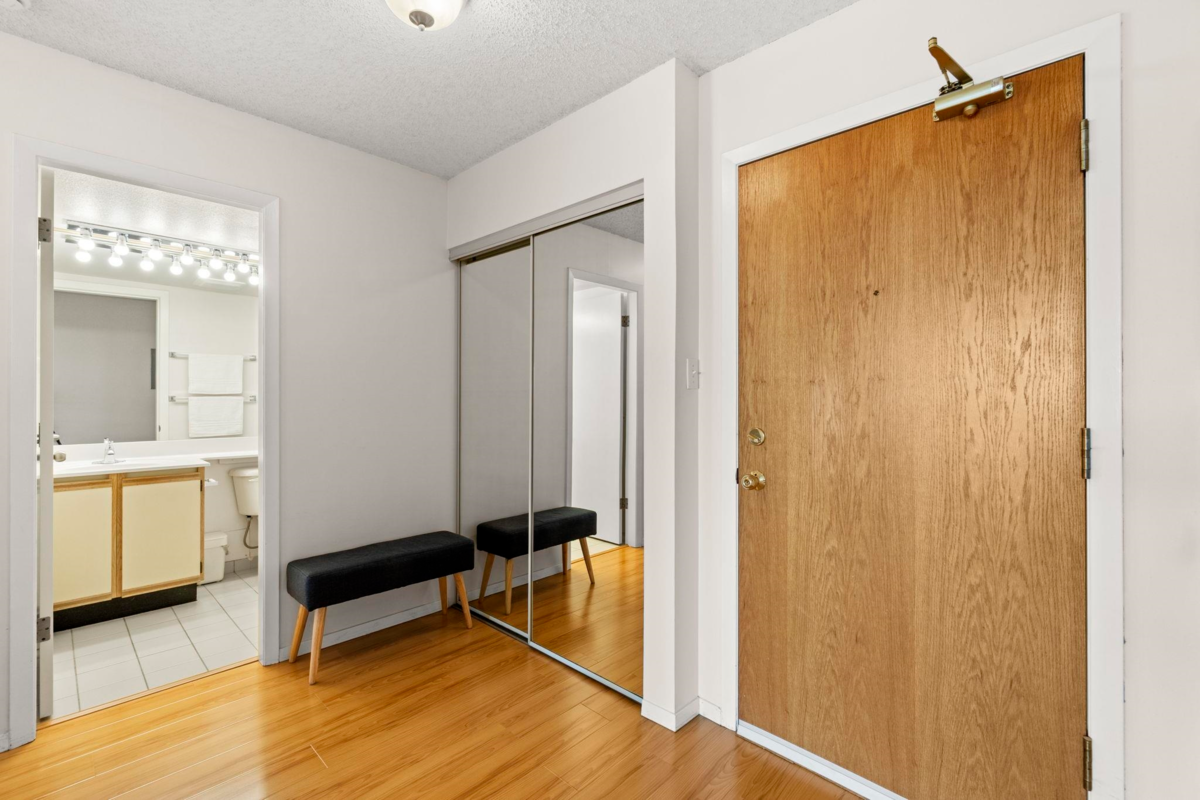 Walk-In Closet Photo of 408 6070 Mcmurray Avenue, Burnaby, BC