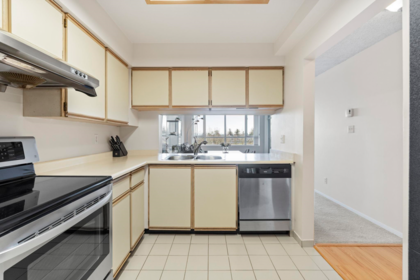 Primary Bedroom Photo of 408 6070 Mcmurray Avenue, Burnaby, BC