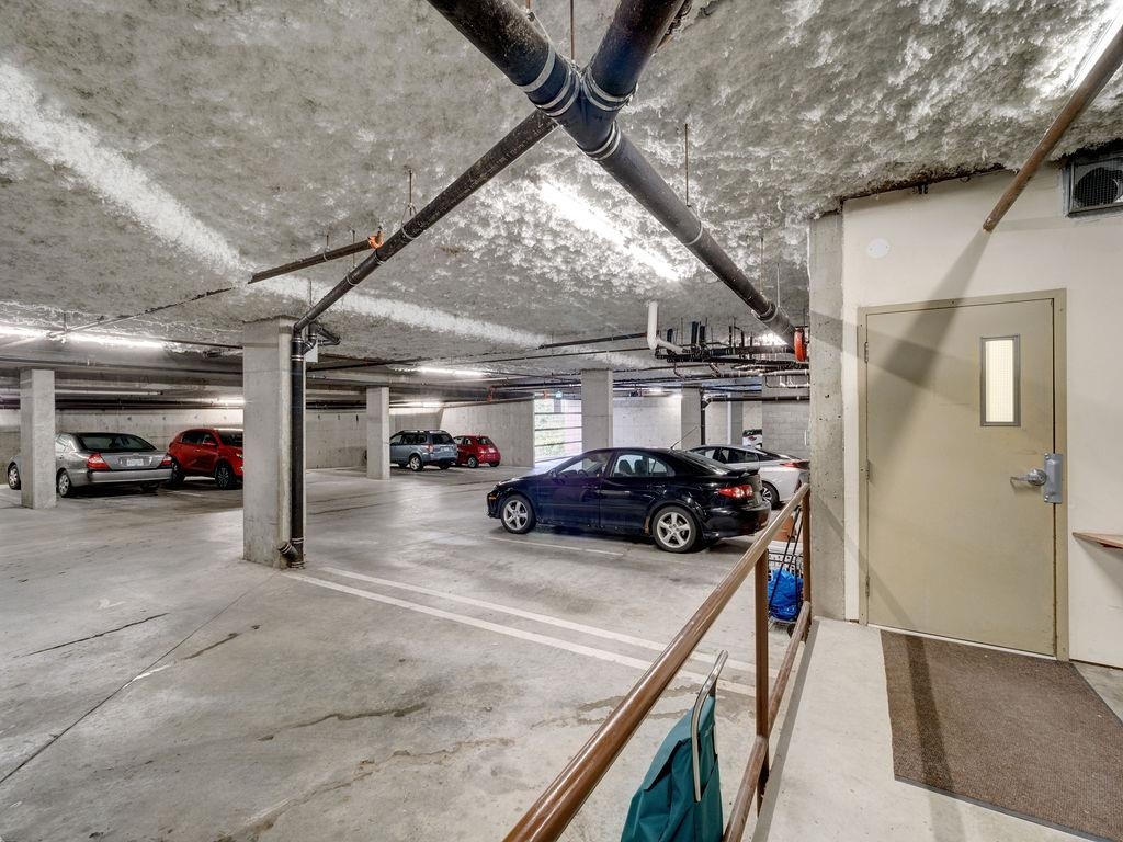 Hot Tub / Spa Photo of 405 5855 Cowrie Street, Sechelt, BC