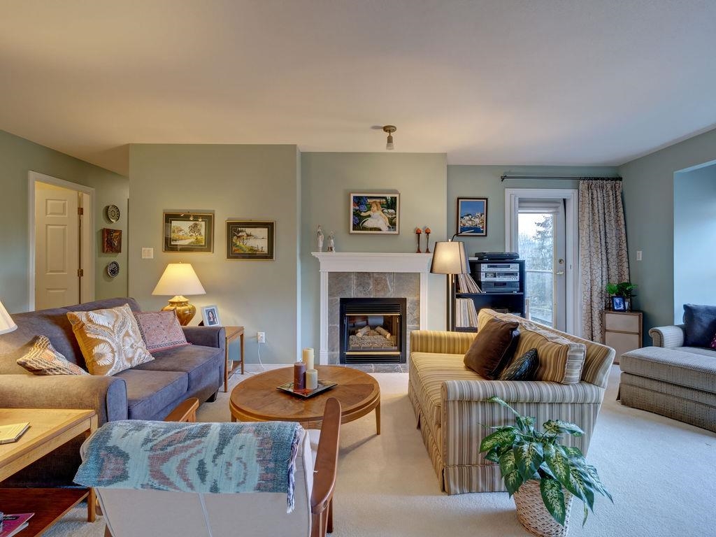 Walk-In Closet Photo of 405 5855 Cowrie Street, Sechelt, BC