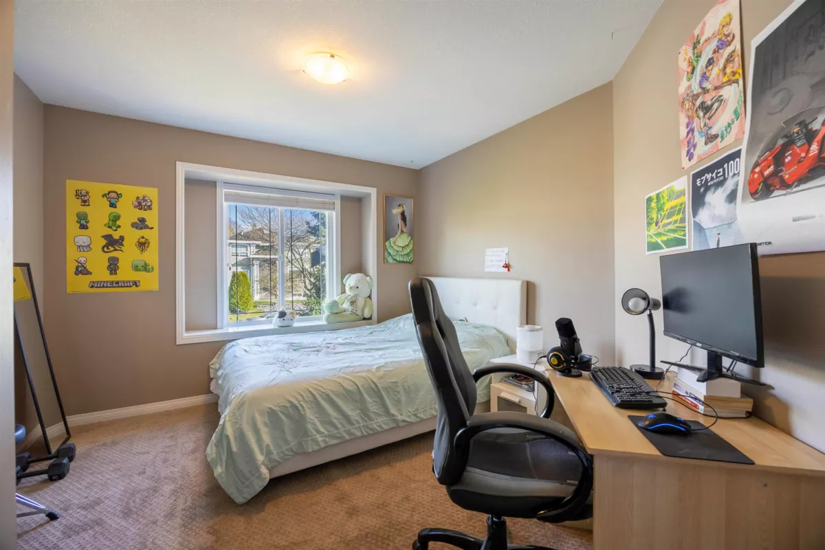 Garage Interior Photo of 7881 154 Street, Surrey, BC