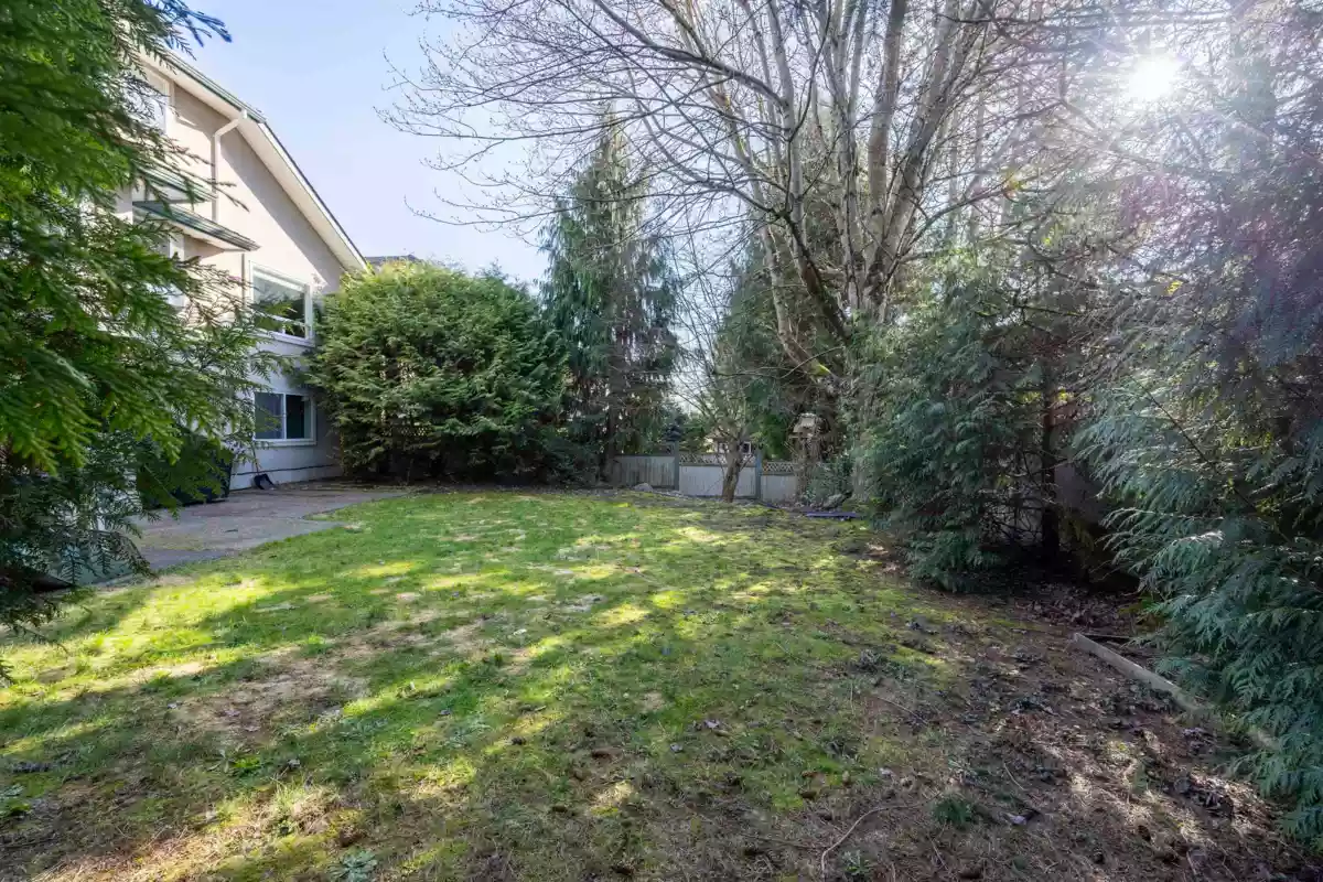 Kitchen Photo of 7881 154 Street, Surrey, BC