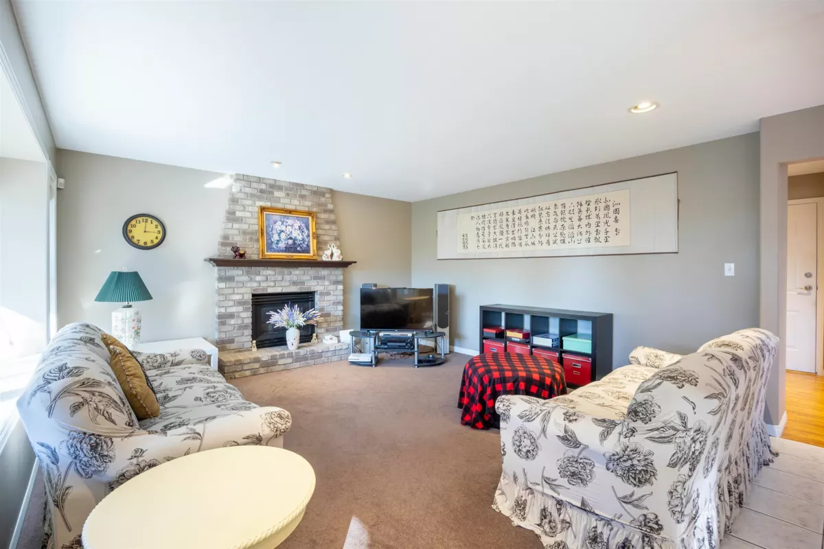 Office / Den Photo of 7881 154 Street, Surrey, BC