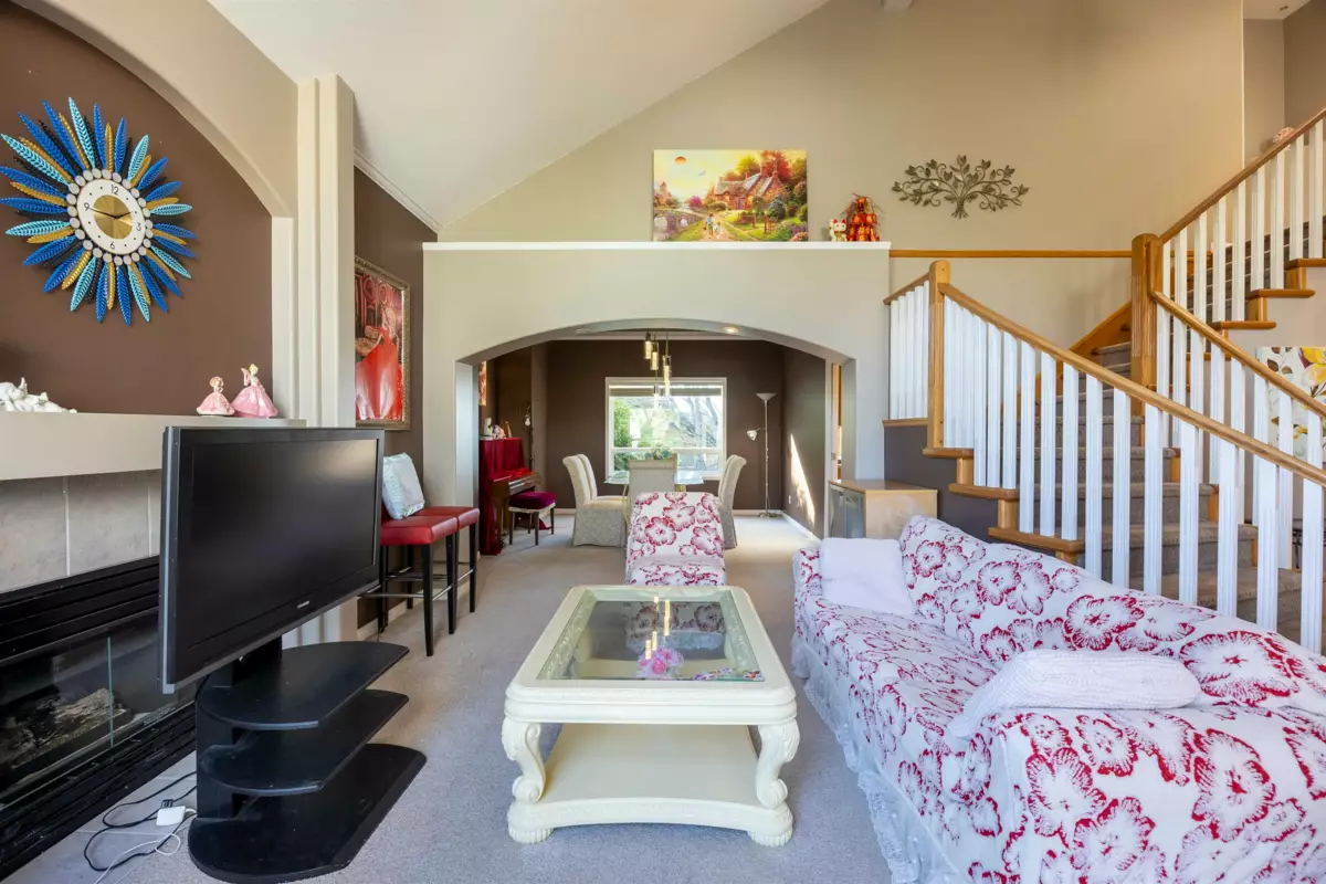 Primary Bedroom Photo of 7881 154 Street, Surrey, BC