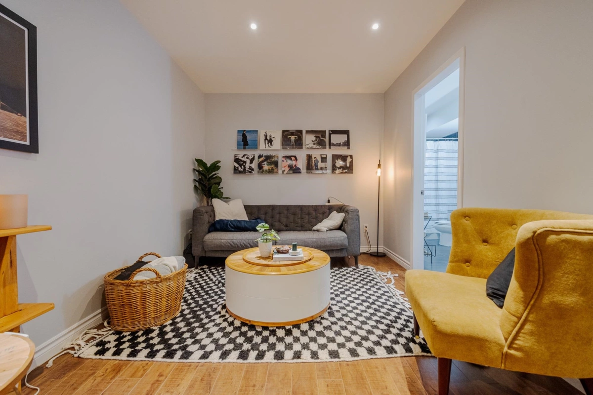 Front Yard Photo of 13250 237a Street, Maple Ridge, BC