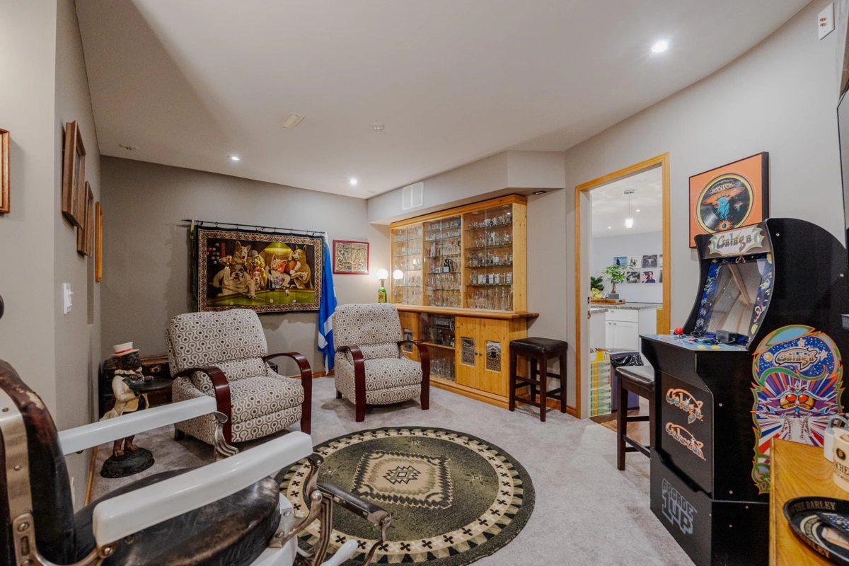 Hallway Photo of 13250 237a Street, Maple Ridge, BC