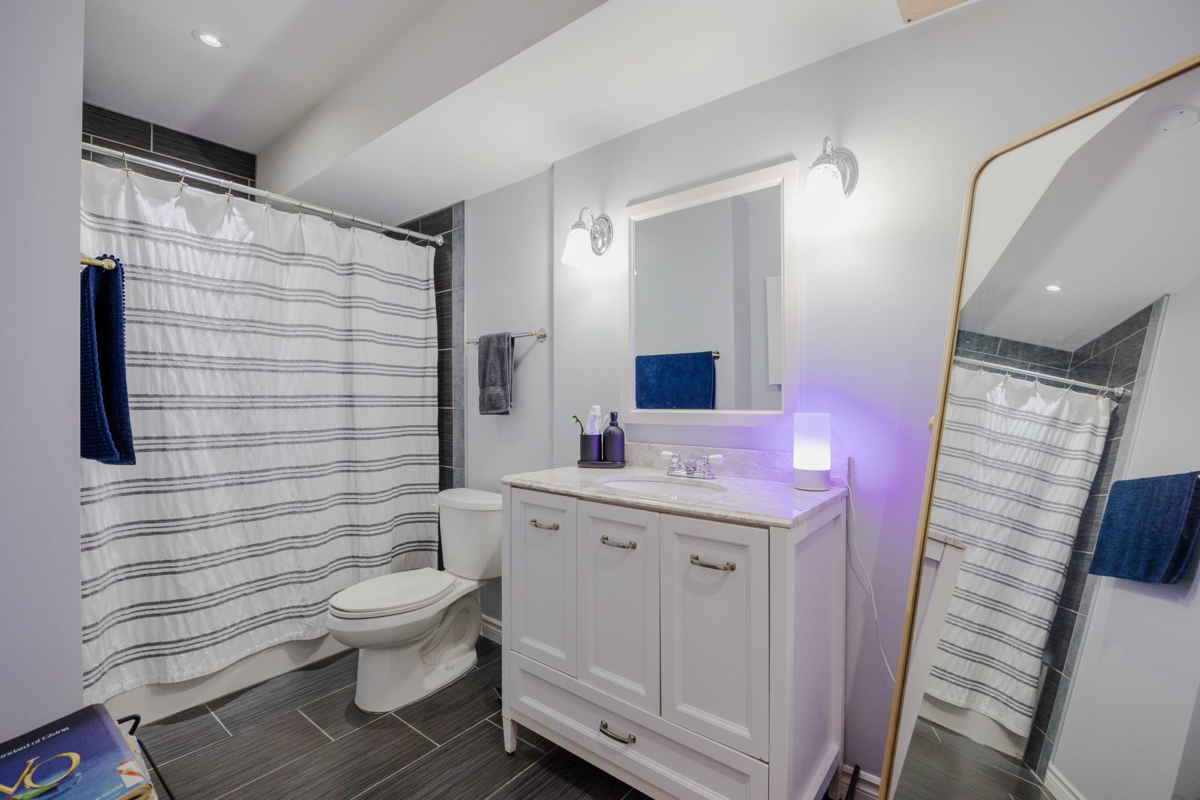 Swimming Pool Photo of 13250 237a Street, Maple Ridge, BC