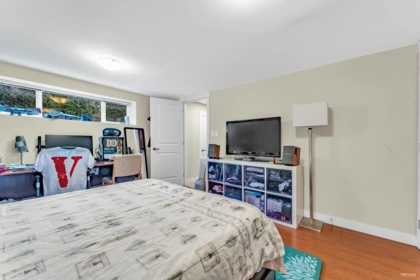 Guest Bathroom Photo of 3951 Slocan Street, Vancouver, BC