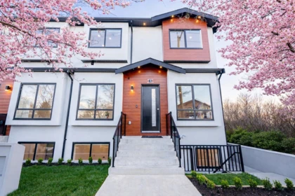 Aerial View of 1 6692 Napier Street, Burnaby, BC