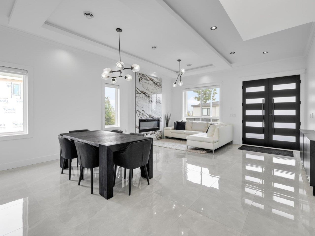 Dining Area Photo of 12036 Osier Place, Surrey, BC