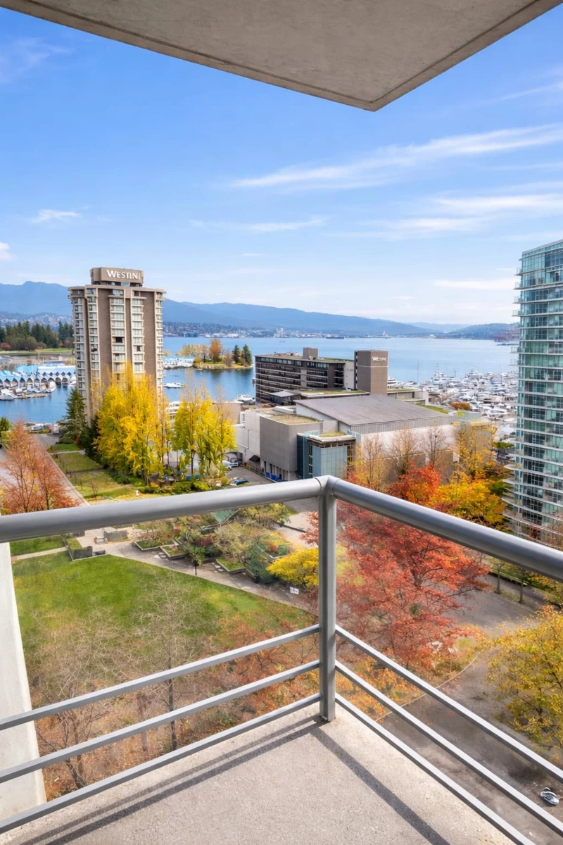 Family Room Photo of 1204 1710 Bayshore Drive, Vancouver, BC