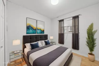 6071 Sprott Street, Burnaby, BC, Burnaby — Half Duplex for sale