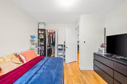 Laundry Room Photo of 6071 Sprott Street, Burnaby, BC