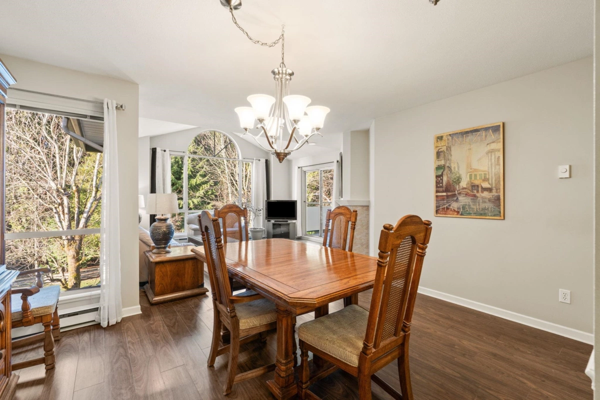 Dining Area Photo of 309 19142 122 Avenue, Pitt Meadows, BC