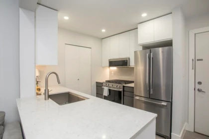 319 9233 Ferndale Road, Richmond, BC, Richmond — Apartment/Condo for sale