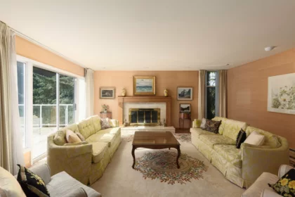 Breakfast Nook Photo of 860 Fairmile Road, West Vancouver, BC