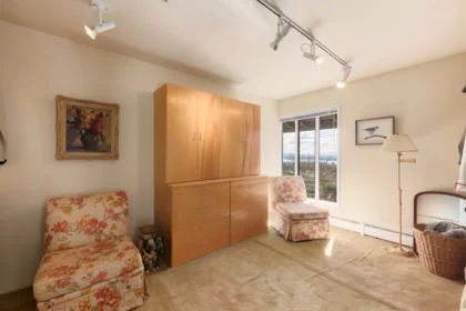 Loft / Bonus Room Photo of 860 Fairmile Road, West Vancouver, BC