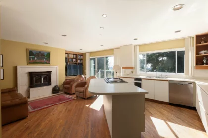 Primary Bedroom Photo of 860 Fairmile Road, West Vancouver, BC