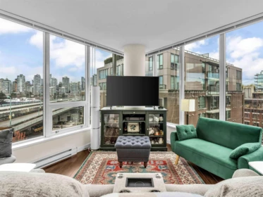704 445 W 2nd Avenue, Vancouver, BC, Vancouver — Apartment/Condo for sale