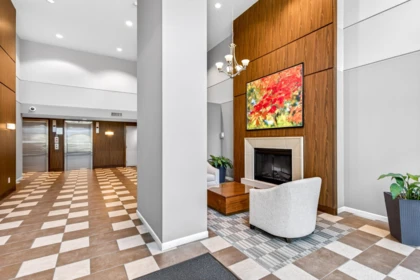 409 9262 University Crescent, Burnaby, BC, Burnaby — Apartment/Condo for sale