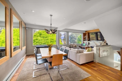 Breakfast Nook Photo of 3240 W 1st Avenue, Vancouver, BC