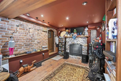 Hot Tub / Spa Photo of 3240 W 1st Avenue, Vancouver, BC
