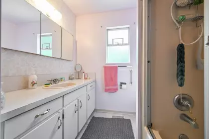 Basement Recreation Room Photo of 5527 148 Street, Surrey, BC