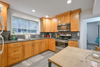 Pantry Photo of 5527 148 Street, Surrey, BC