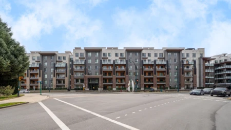 508 55 Klahanie Drive, Port Moody, BC, Port Moody — Apartment/Condo for sale