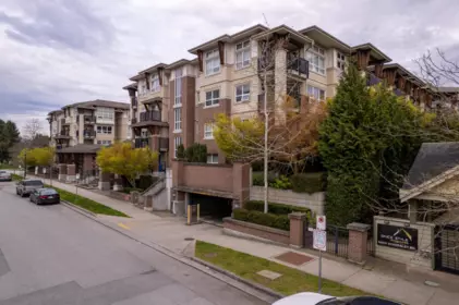 Backyard Photo of 102 6800 Eckersley Road, Richmond, BC