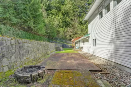 Front Yard Photo of 29310 Dewdney Trunk Road, Mission, BC